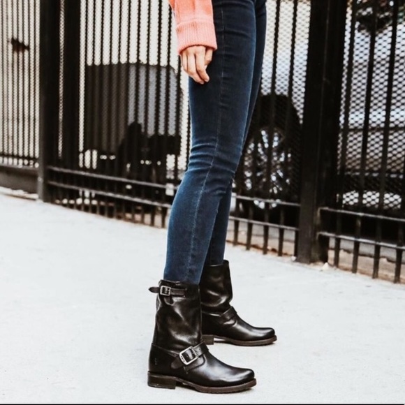 NIB Frye Veronica Short Boots Shoes 6.5 - Picture 12 of 12